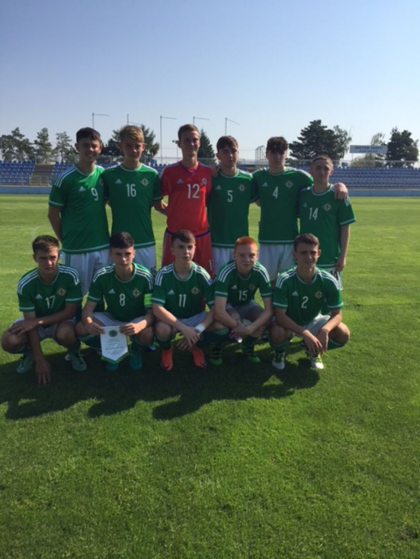 16's draw second game in Slovakia